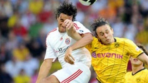 Bayern gegen Dortmund Kopfball Duell 2008