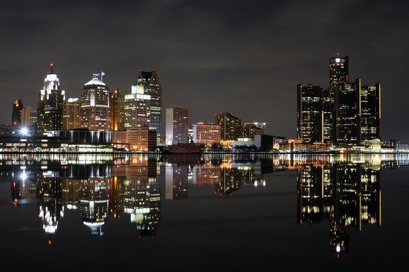 Die Automobilindustrie verlagert ihren Fokus von Detroit ins Silicon Valley. Bildquelle: Getty Images.
