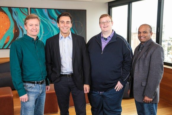 Argo AI CEO Peter Render (links), Ford CEO Mark Fields, Argo AI CEO Brian Salesky und Ford CTO  Raj Nair Bildquelle: Ford Model Company