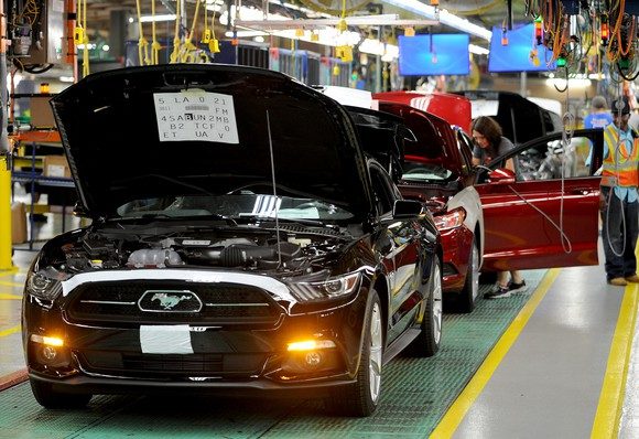 Ford Mustang in einem Werk in Flat Rock, Michigan. Bildquelle: Ford Motor Company.
