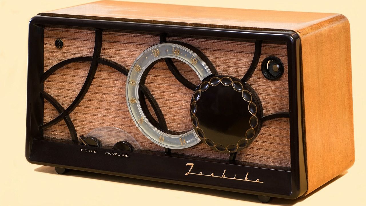 Röhrenradio von Toshiba