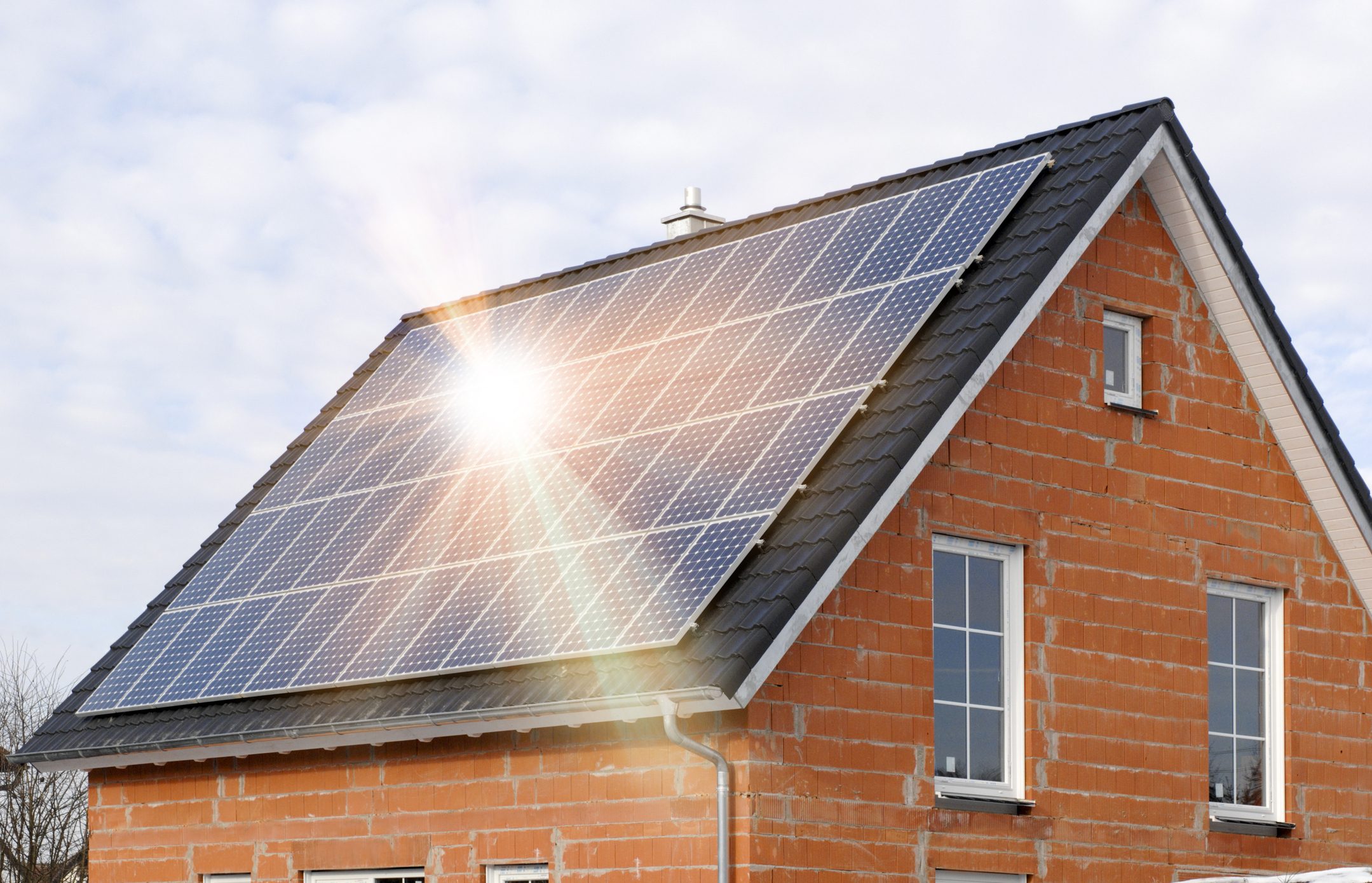 Photovoltaiksystem Solaranlage auf einem Hausdach