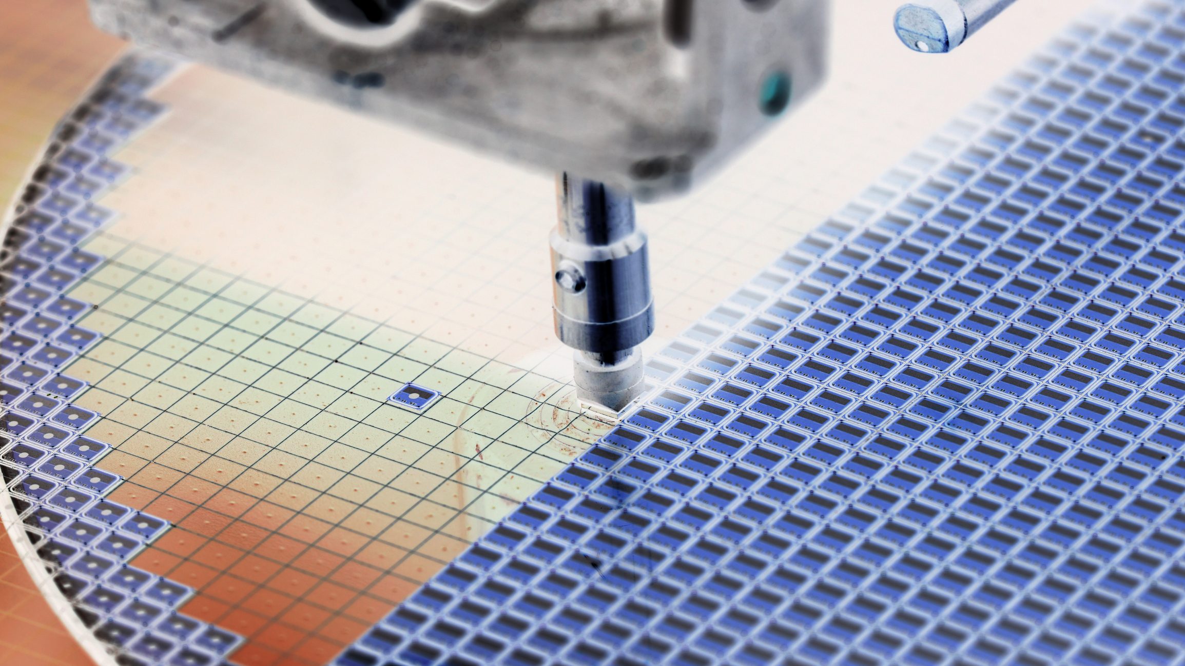 In der Chipherstellung werden integrierte Schaltkreise auf Wafer aufgetragen