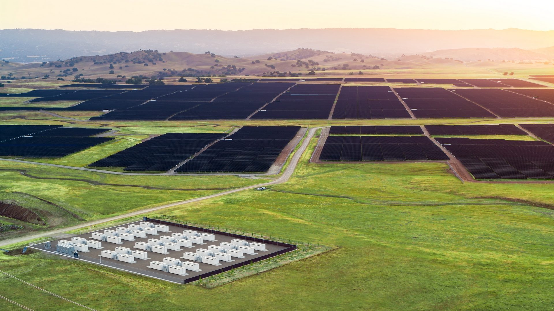 Eine Batteriefarm mit Tesla Megapacks speichert Energie aus einer Solarstrom-Anlage